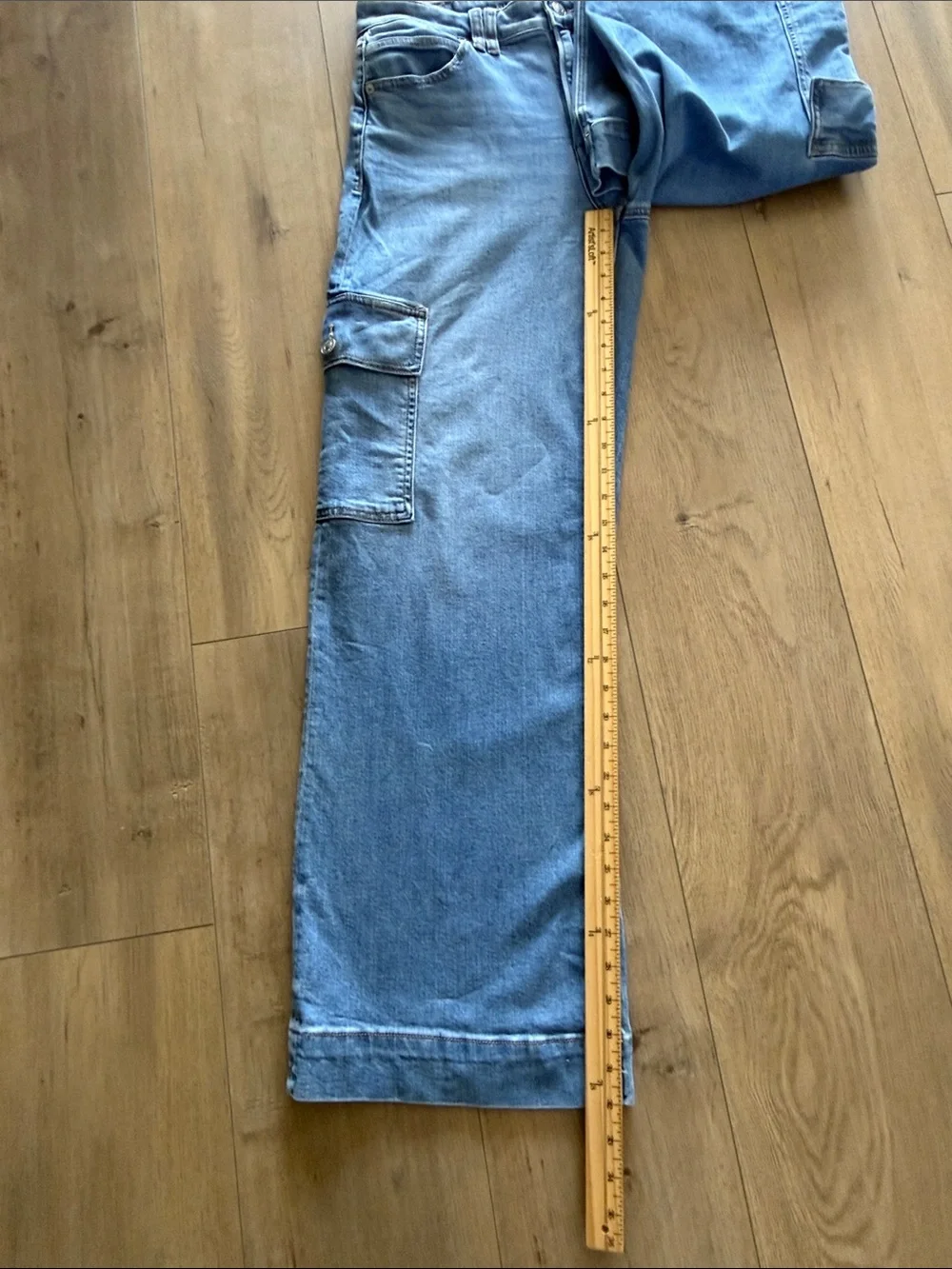 American Eagle Women Super High Rise Baggy Wide Leg Cargo Blue Jeans Size 8 EUC - Picture 8 of 8